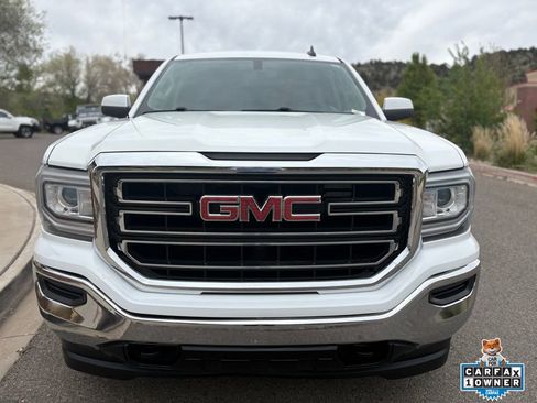 Used 2018 GMC Sierra 1500 SLE image 12