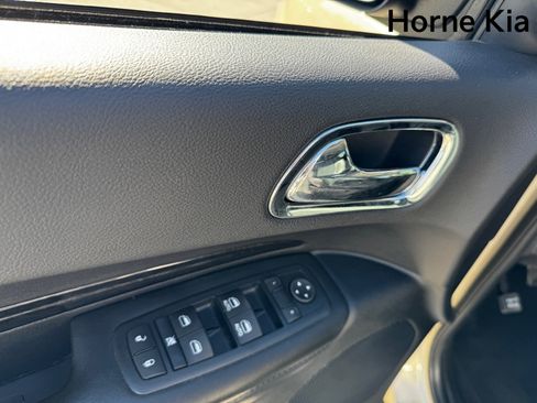 Used 2015 Dodge Durango Limited image 11