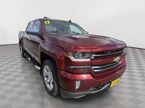 Used 2017 Chevrolet Silverado 1500 LTZ Z71 w/ LTZ Plus Package AWD/4WD image 8