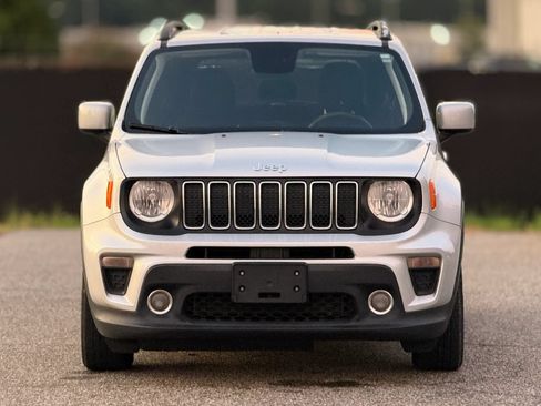 Used 2020 Jeep Renegade Latitude FWD image 5
