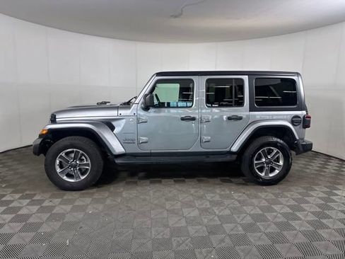 Used 2020 Jeep Wrangler Unlimited Sahara image 6