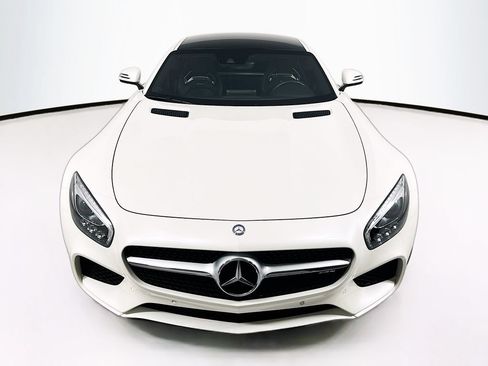 Used 2017 Mercedes-Benz AMG GT Coupe image 3