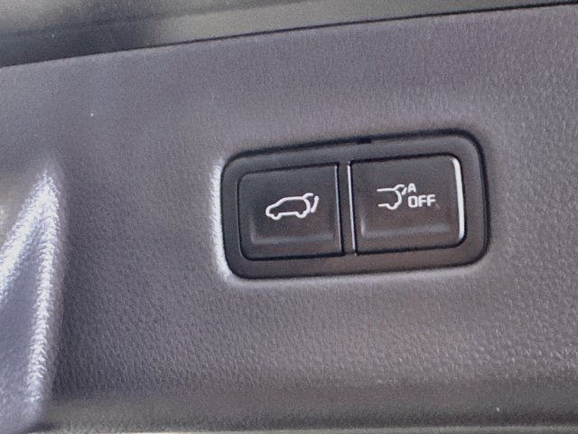 Certified 2026 Kia Carnival EX FWD image 34