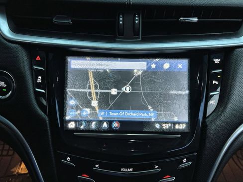 Used 2018 Cadillac XTS Luxury image 14