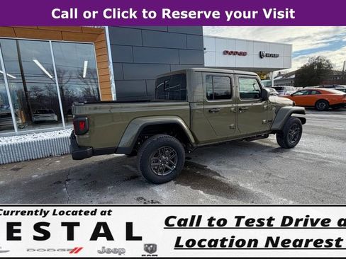 New 2026 Jeep Gladiator Sport AWD/4WD image 10