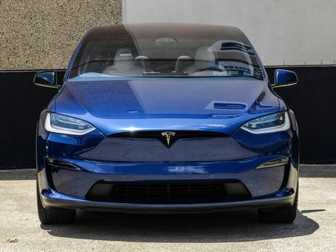 Used 2022 Tesla Model X Plaid AWD/4WD image 5