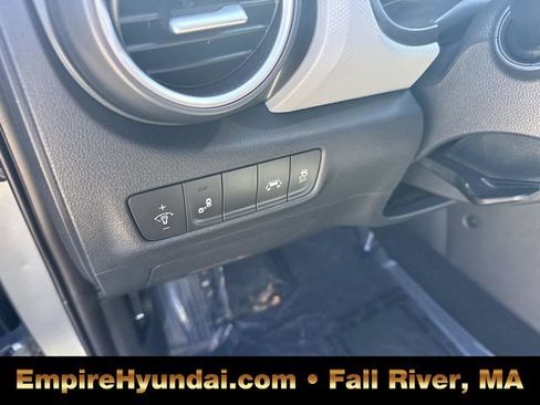 Used 2021 Hyundai Kona SEL image 20