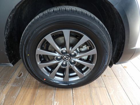 Certified 2023 MAZDA CX-30 AWD 2.5 S image 4