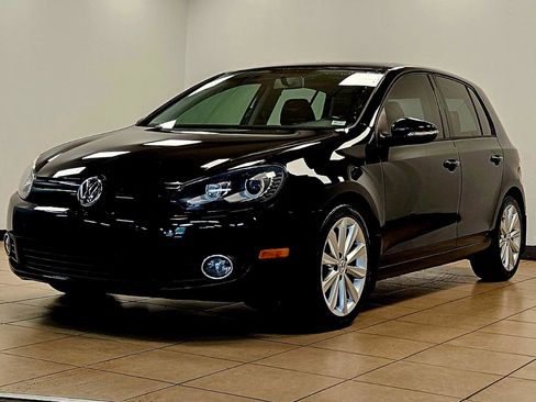 Used 2013 Volkswagen Golf TDI FWD image 3