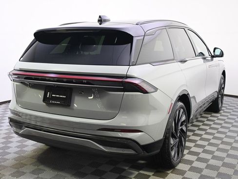 New 2026 Lincoln Nautilus Reserve w/ Jet Appearance Package AWD/4WD image 6