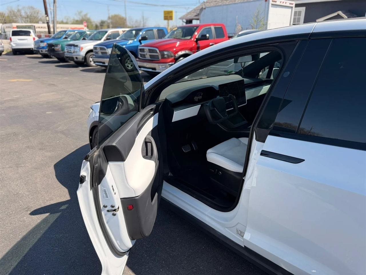 Used 2022 Tesla Model X Plaid AWD/4WD image 20