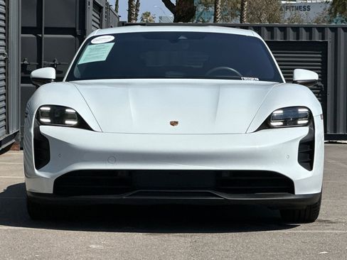 Certified 2022 Porsche Taycan 4S AWD/4WD image 11