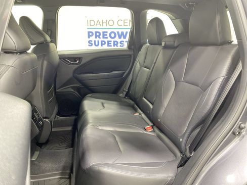 Used 2025 Subaru Forester Limited AWD/4WD image 23