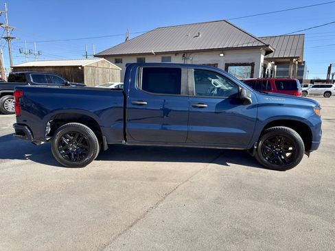 Used 2022 Chevrolet Silverado 1500 Custom image 7