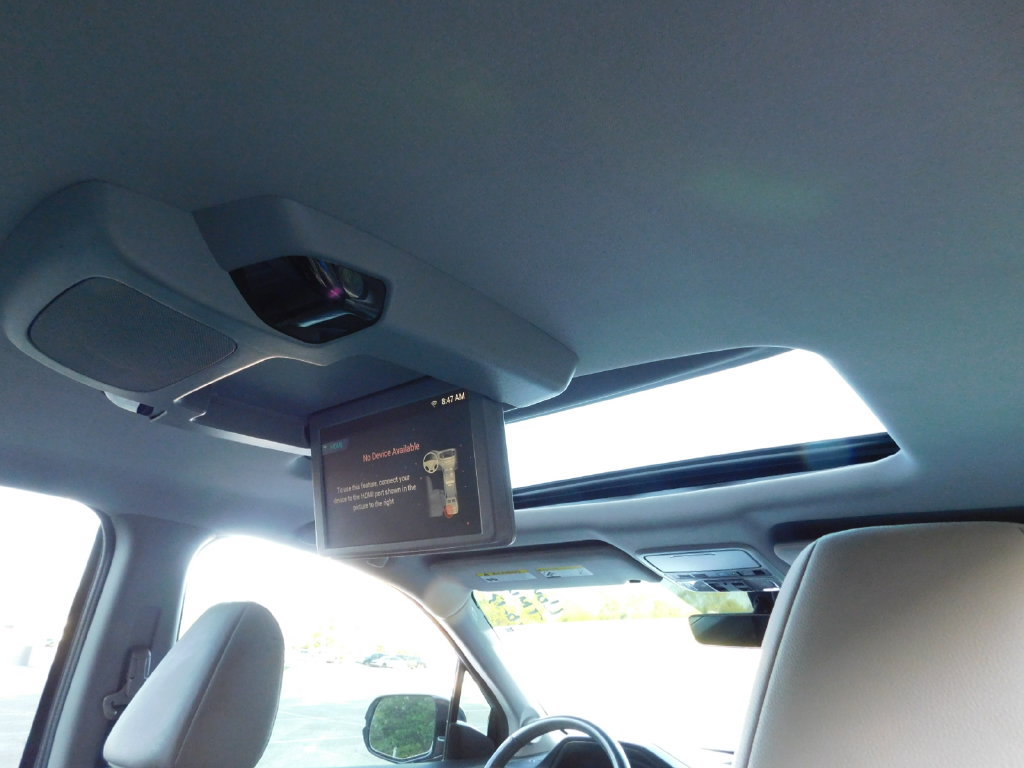 Used 2019 Honda Pilot Touring image 6