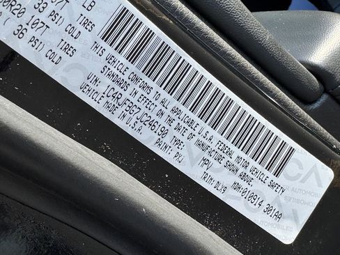 Used 2018 Jeep Grand Cherokee Limited w/ Luxury Group II image 30