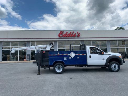 Used 2014 Ford F550 4x4 Regular Cab Super Duty image 45
