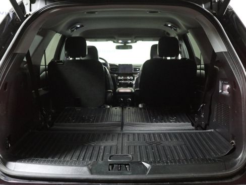 Used 2022 Ford Explorer Limited w/ Equipment Group 301A image 9