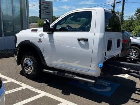 New 2026 RAM 3500 Tradesman AWD/4WD image 4