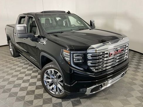Used 2025 GMC Sierra 1500 Denali w/ Denali Reserve Package AWD/4WD image 52