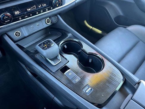 Certified 2023 Nissan Rogue SV w/ SV Premium B Package image 28