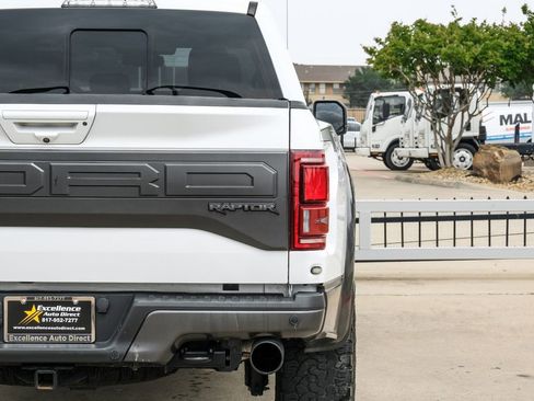Used 2018 Ford F150 Raptor w/ Equipment Group 802A Luxury AWD/4WD image 53