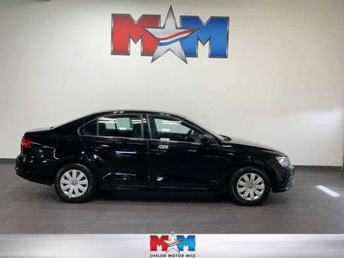 Used 2015 Volkswagen Jetta S image 1