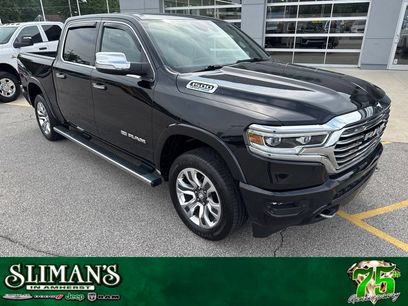 Used 2022 RAM 1500 Limited w/ Body Color Bumper Group