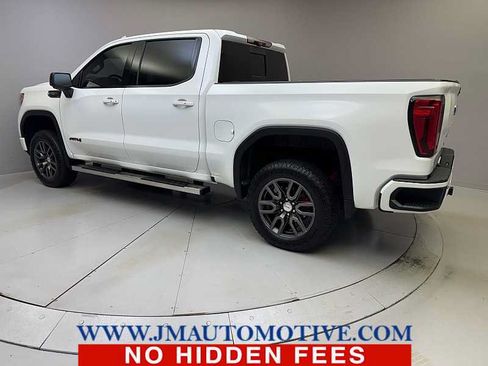 Used 2021 GMC Sierra 1500 AT4 w/ AT4 Premium Package AWD/4WD image 3