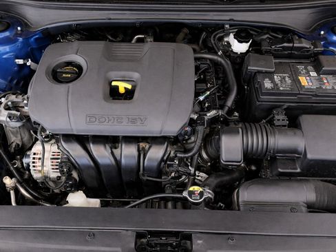 Used 2024 Kia Forte GT-Line image 9