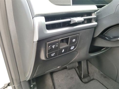 New 2025 Hyundai Tucson SEL image 14