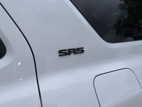 Used 2025 Toyota 4Runner SR5 image 11