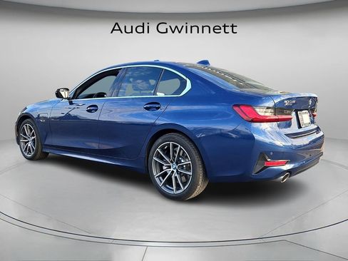 Used 2022 BMW 330e xDrive w/ Premium Package image 7