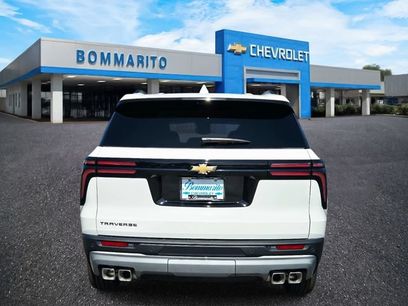 New 2026 Chevrolet Traverse LT w/ Driver Confidence Package