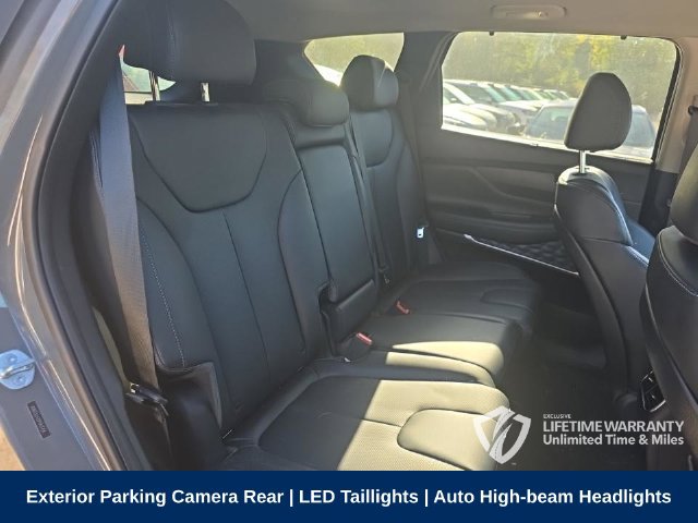 Used 2023 Hyundai Santa Fe SEL w/ Premium Package AWD/4WD image 7