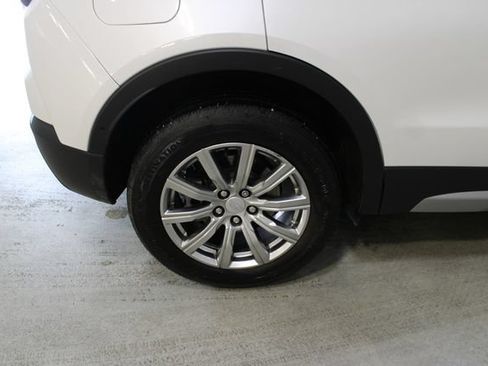Used 2022 Cadillac XT4 Premium Luxury w/ Enhanced Visibility Package AWD/4WD image 36