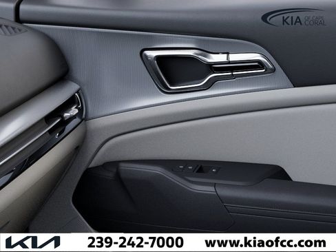 New 2026 Kia Sportage EX FWD image 25