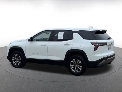 Used 2025 Chevrolet Equinox LT image 11