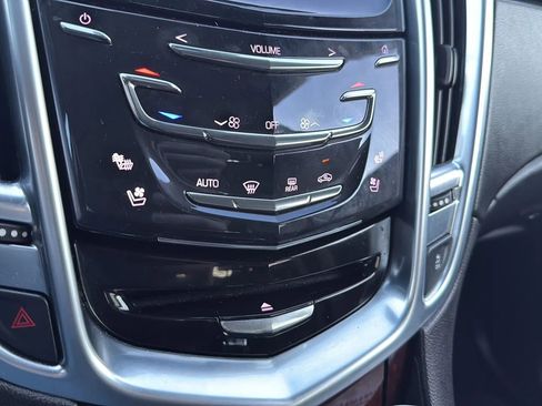 Used 2015 Cadillac SRX Premium image 28
