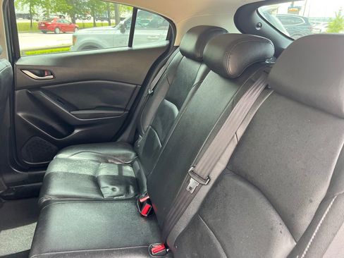 Used 2015 MAZDA MAZDA3 i Sport FWD image 12