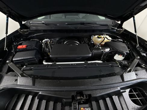 Used 2022 Chevrolet Tahoe Z71 w/ Luxury Package image 29