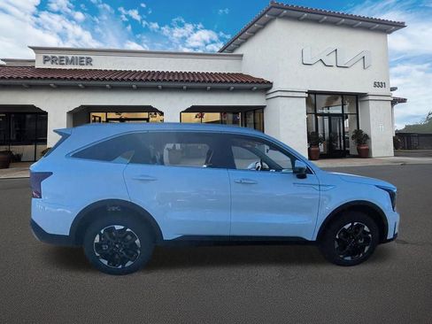 New 2026 Kia Sorento S AWD/4WD image 8