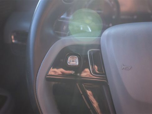 Used 2022 Lincoln Corsair FWD image 12