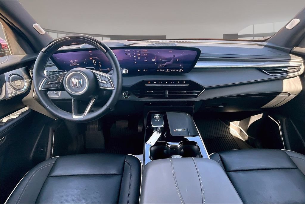 Used 2025 Buick Enclave Avenir w/ Super Cruise Package FWD image 15