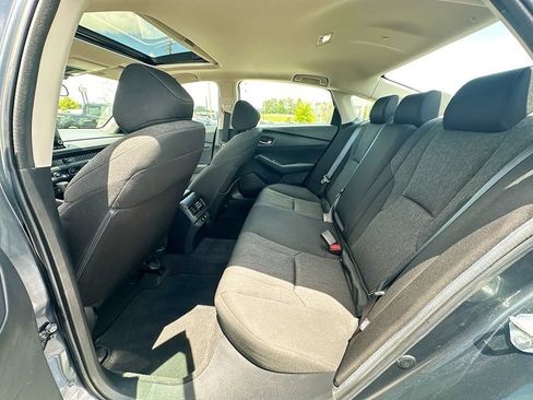 Used 2025 Honda Accord SE image 17