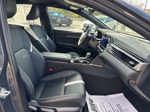 Certified 2025 Toyota Camry SE image 23