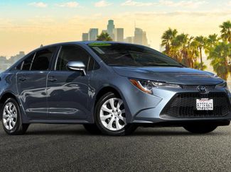 Used 2022 Toyota Corolla LE w/ Carpet Mat Package (TMS) FWD video 2
