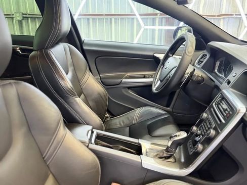 Used 2015 Volvo S60 T5 Premier image 35