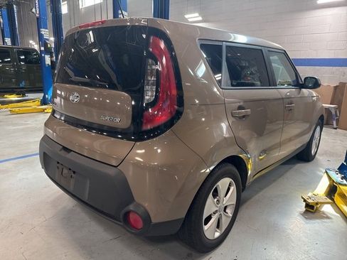 Used 2016 Kia Soul image 5