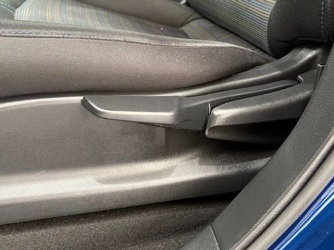Used 2022 Nissan Leaf S FWD image 12